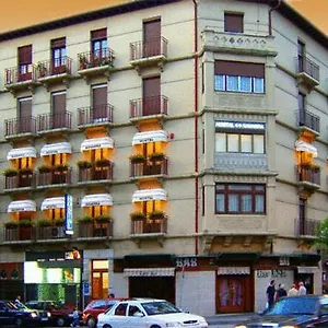 Navarra Pensión Pamplona